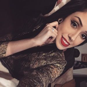 Meet your Posher, Brandi